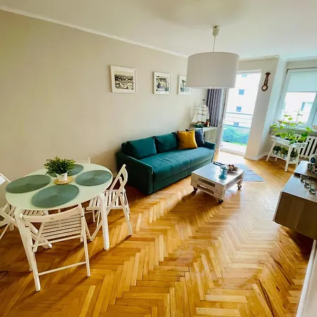 Redłowo Apartament *